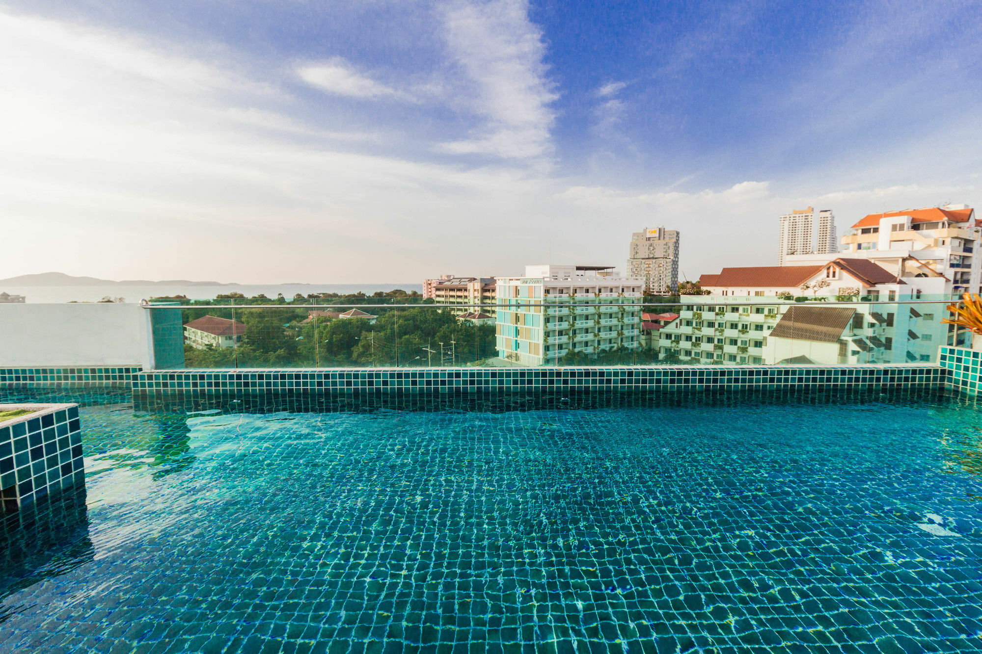 Laguna Bay 1 By Pattaya Sunny Rentals Exterior foto